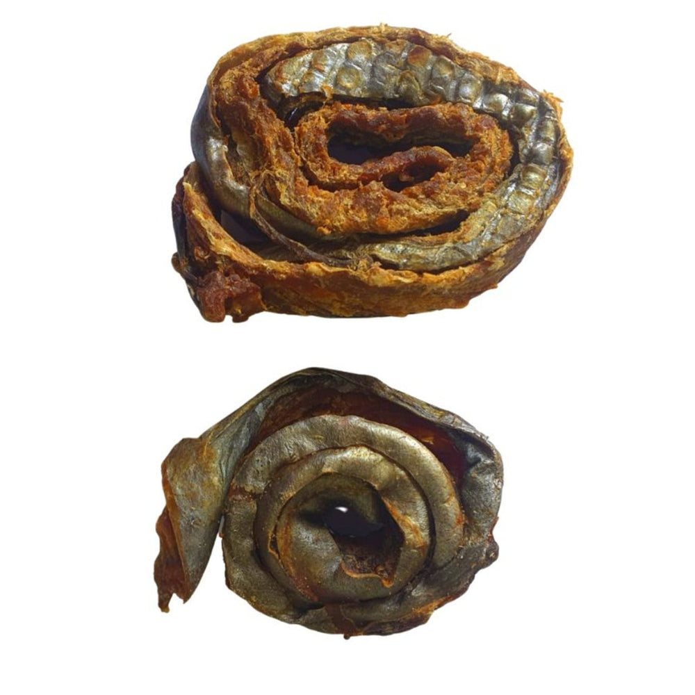 All-natural mackerel skin dog treats from PupNpussy, rich in Omega-3 fatty acids, protein, and Australian-sourced goodness for a healthy coat, joints, and gentle digestion