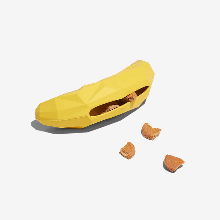 Zee.dog Treat Dispensing Toy - Super Banana