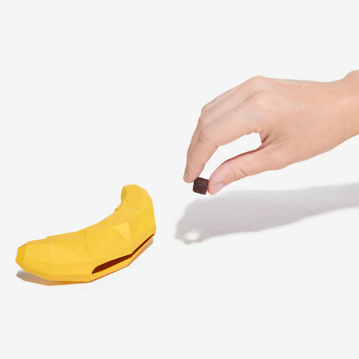 Zee.dog Treat Dispensing Toy - Super Banana